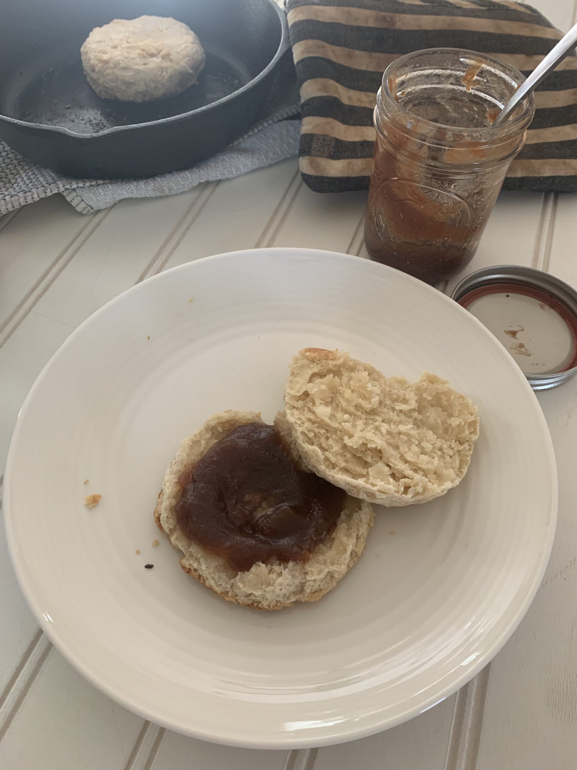 apple butter on biscuit